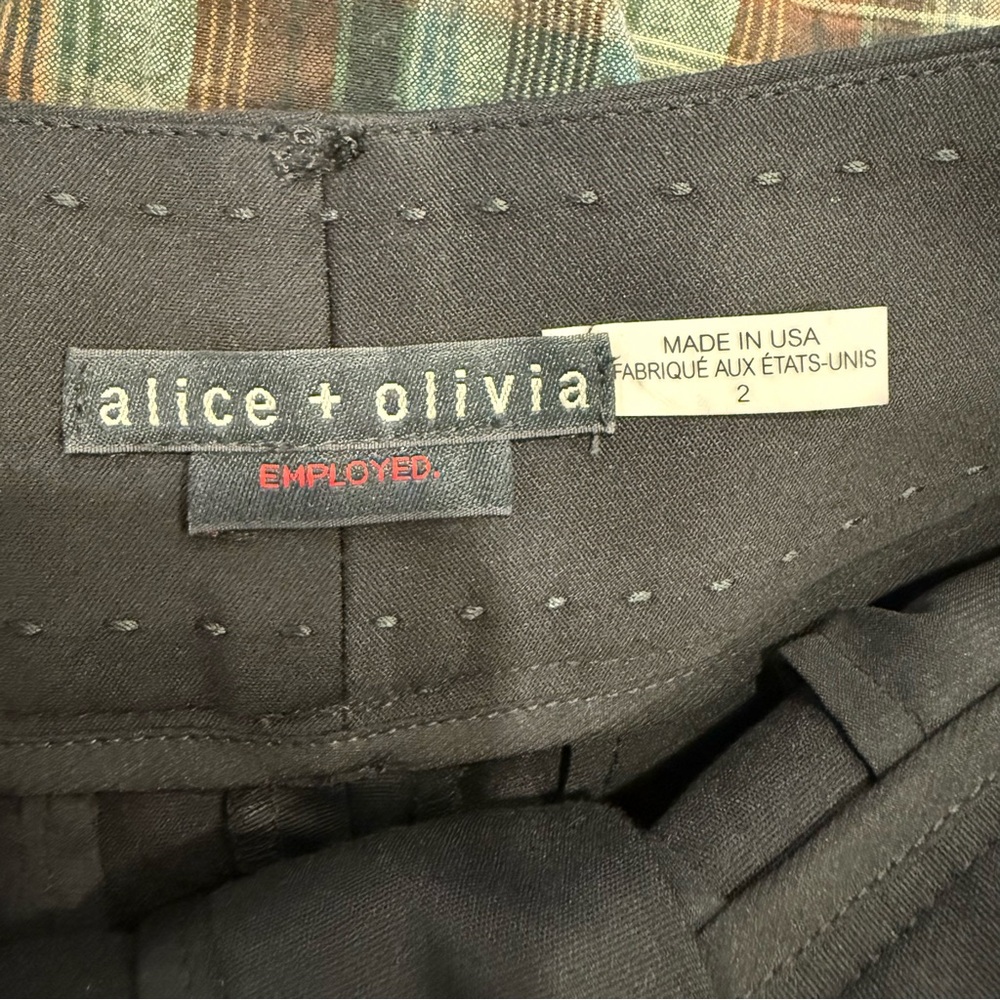 Alice + Olivia Black Women Shorts - Picture 6 of 7